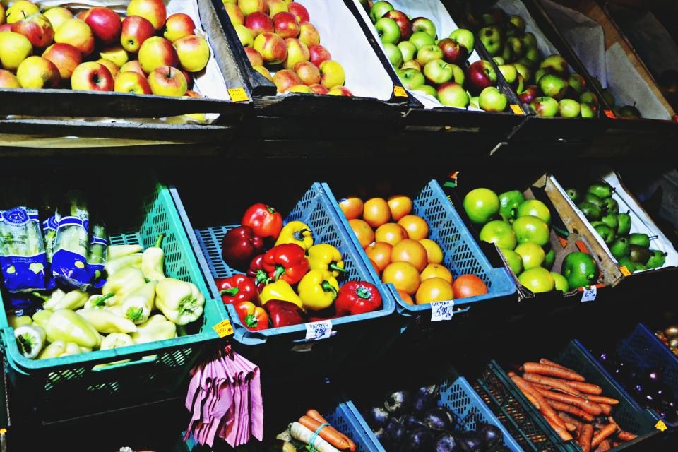 Fresh groceries at your doorstep